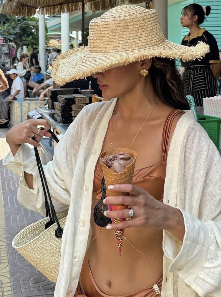 tendência de verão 2025 straw hat / chapéu de palha