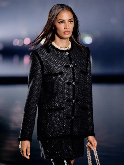 Chanel anuncia desfile Métiers d'Art em Nova York sob direção de Matthieu Blazy