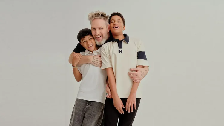 Riachuelo, Herchcovitch e Disney criam collab para o Dia dos Pais 2025