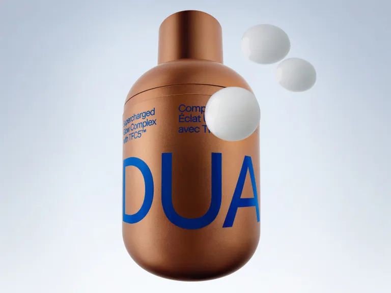 Dua Lipa lança linha de skincare com Augustinus Bader