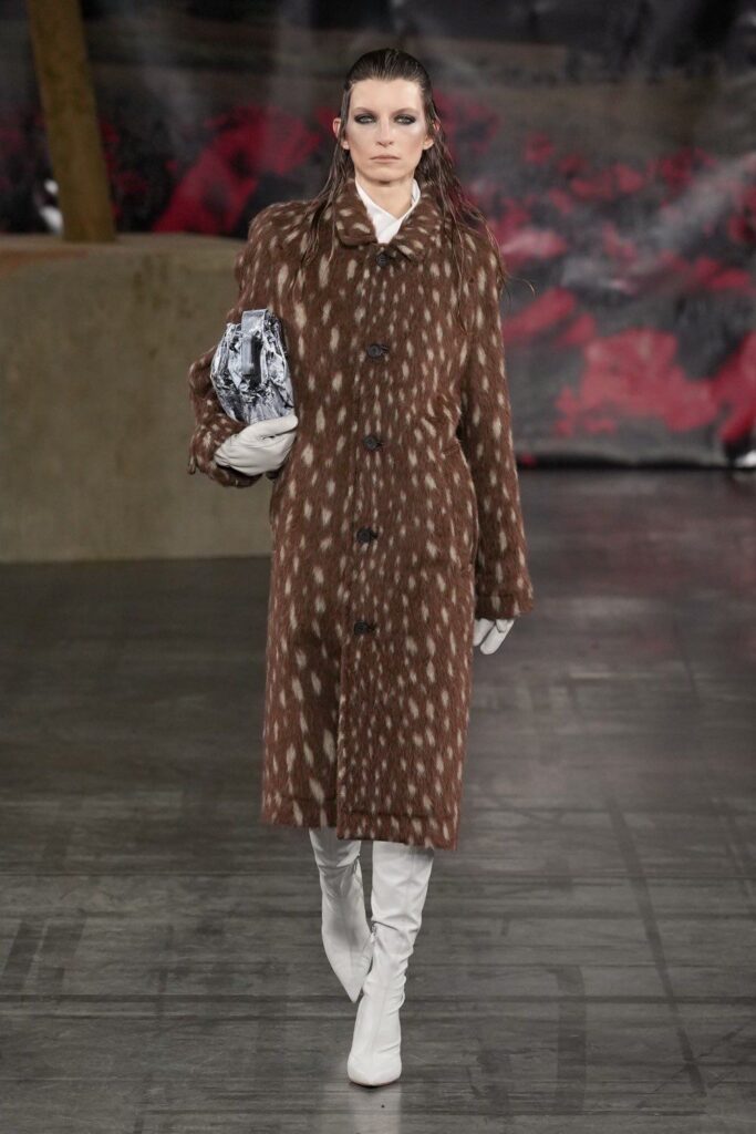 Bambi print surge como novo animal print viral de 2026