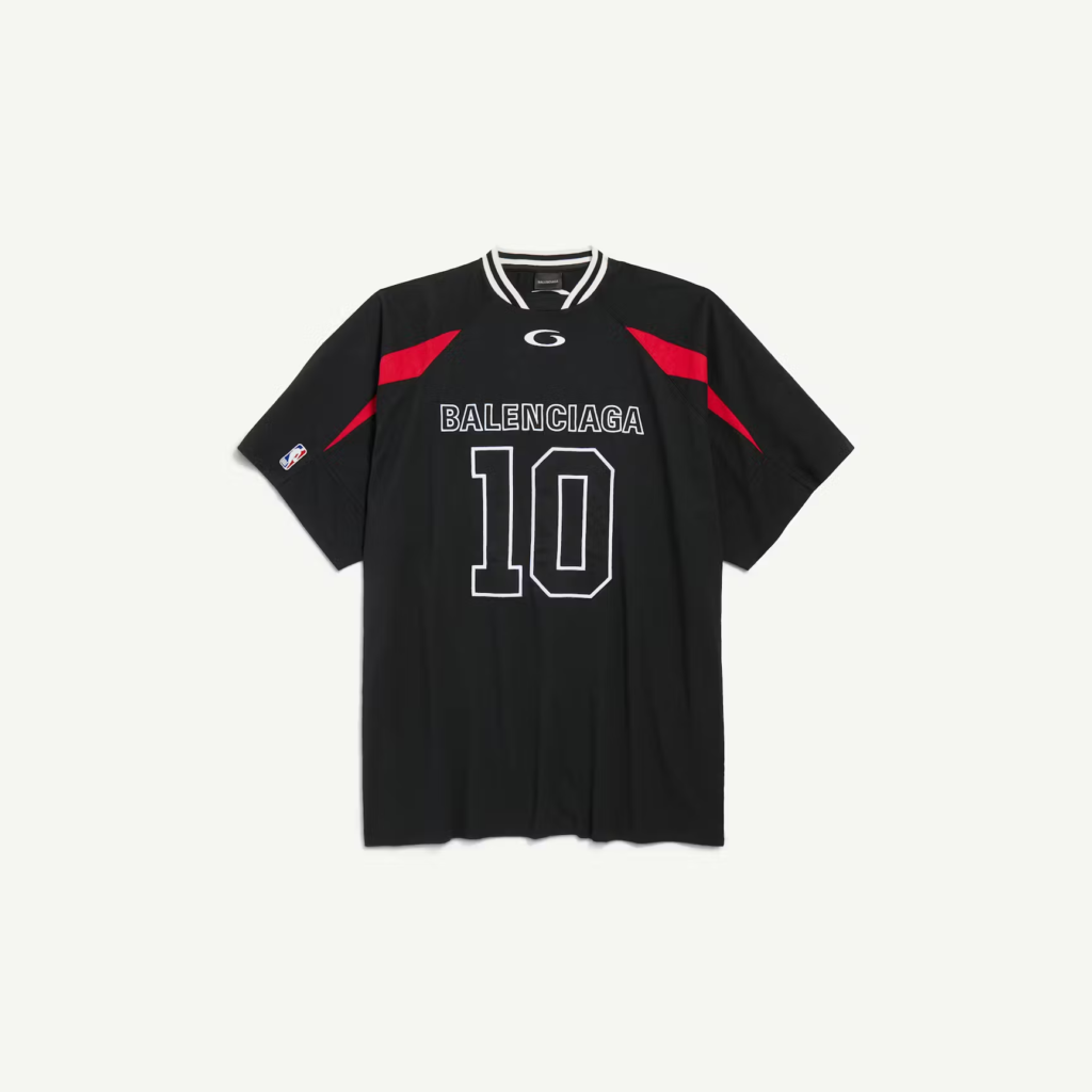 Parceria Balenciaga x NBA inaugura nova era criativa da marca