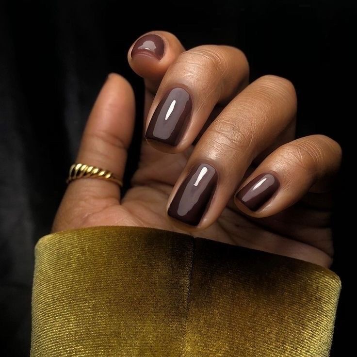 Cores de esmalte em alta que estão dominando a temporada 2026