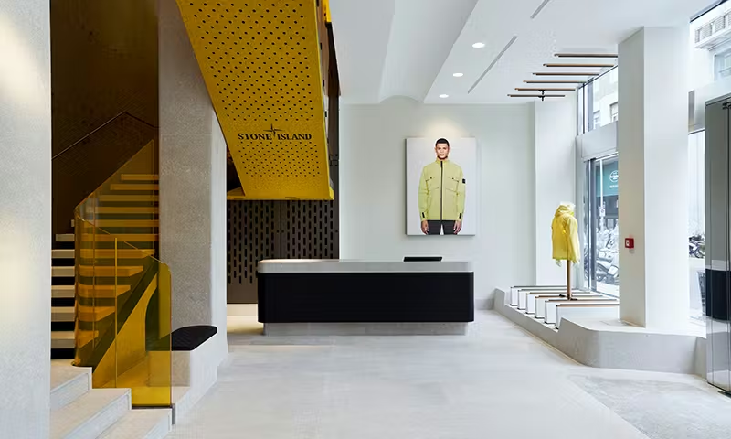 Stone Island abre loja em Nápoles e lança documentário