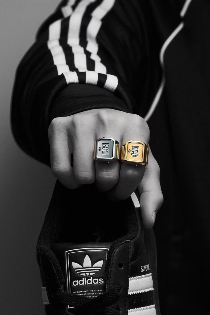 Adidas lança seu primeiro relógio em formato de anel