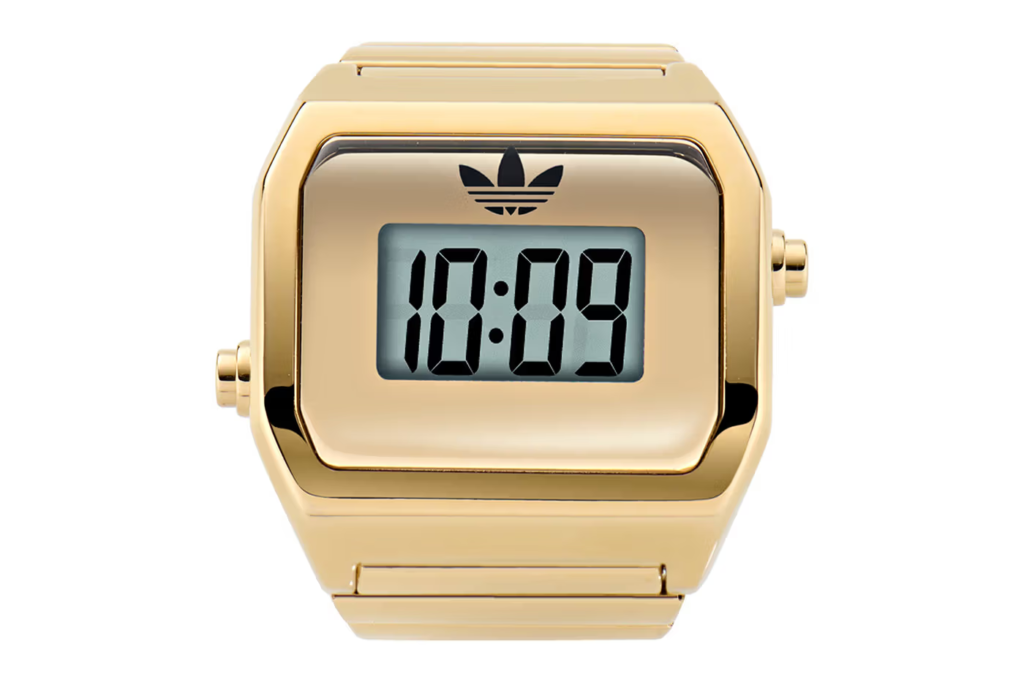 Adidas lança seu primeiro relógio em formato de anel