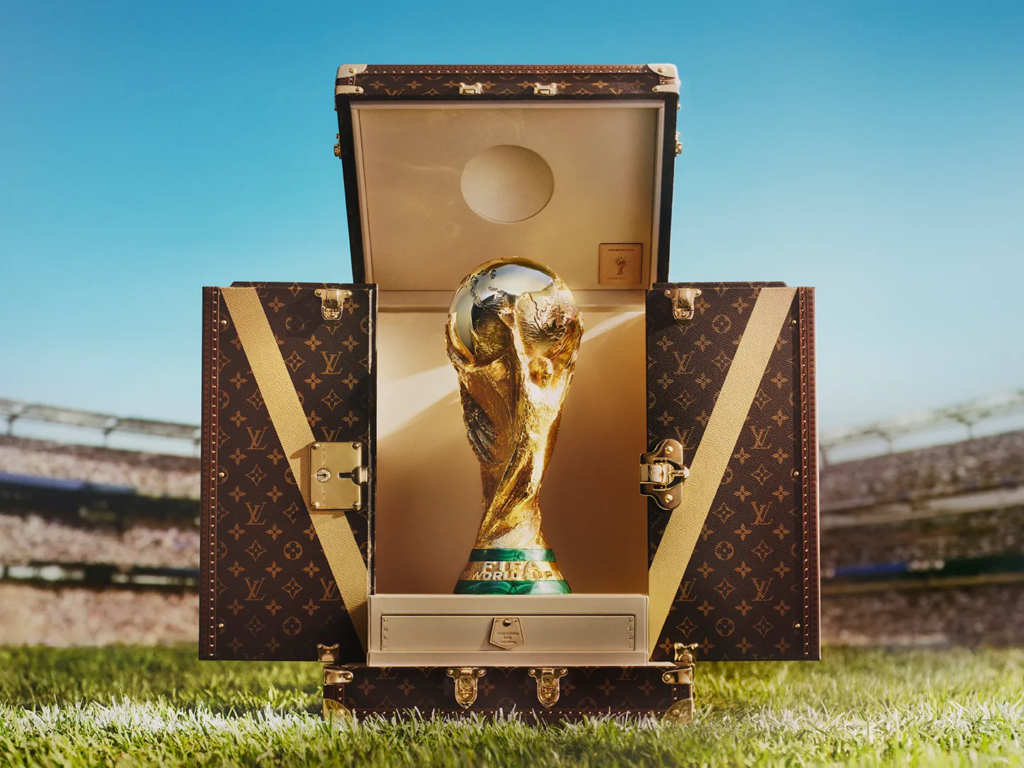 Louis Vuitton assina baú para o troféu oficial da Copa de 2026