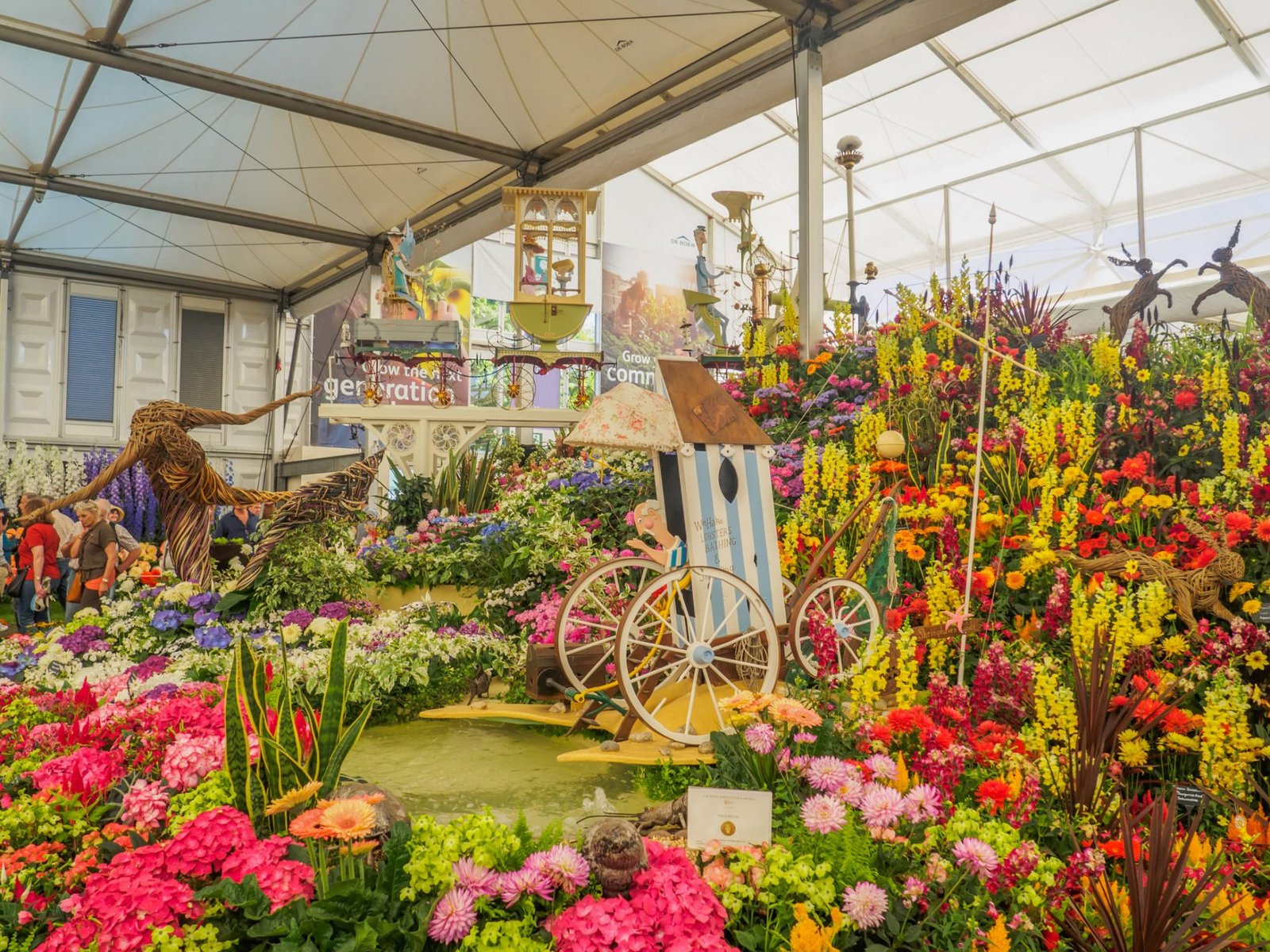 London Chelsea Flower Show irá acontecer online! Hypnotique