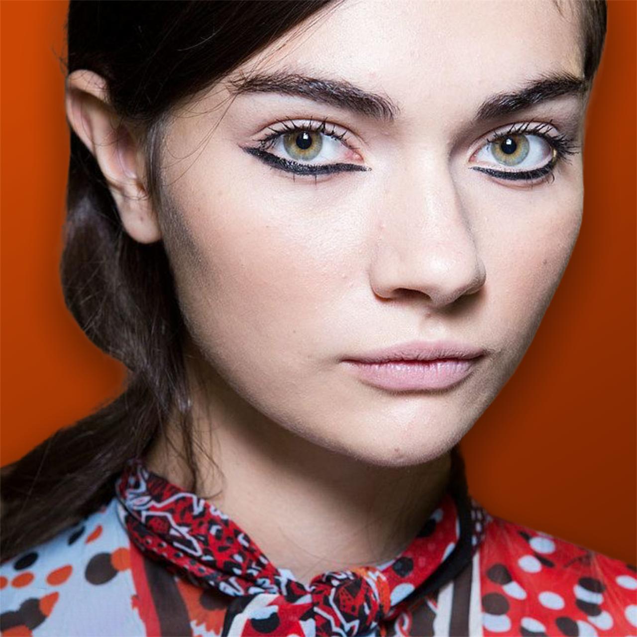 master the reverse cat eye makeup trend | ogle school... Reverse Cat-Eye: nova trend de maquiagem por aqui! | Hypnotique