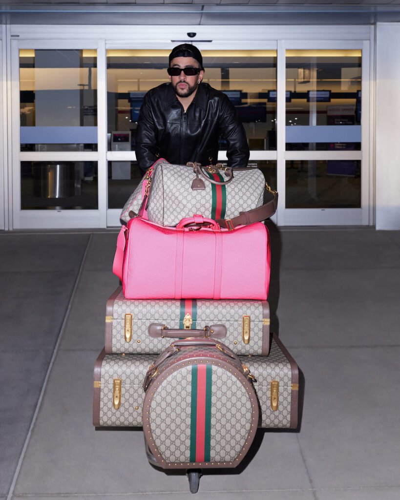 Gucci Valigeria: Kendall Jenner e Bad Bunny reinventam o glamour das viagens