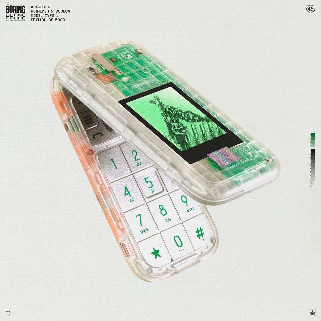 Heineken e HMD lançam o The Boring Phone; que oferece apenas o básico de um telefone