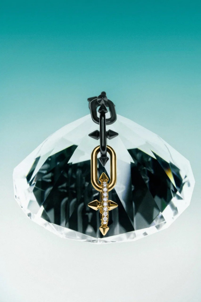 Pharrell Williams lança coleção de joias "Tiffany Titan" inspirada em Poseidon