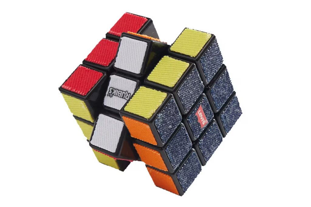 Levi's x Cubo Mágico Rubik's: Edição Limitada Feita com Deadstock Denim