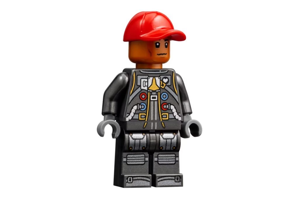 Pharrell Williams Lança Nave Espacial LEGO 'Over the Moon' Inspirada em Memórias de Infância