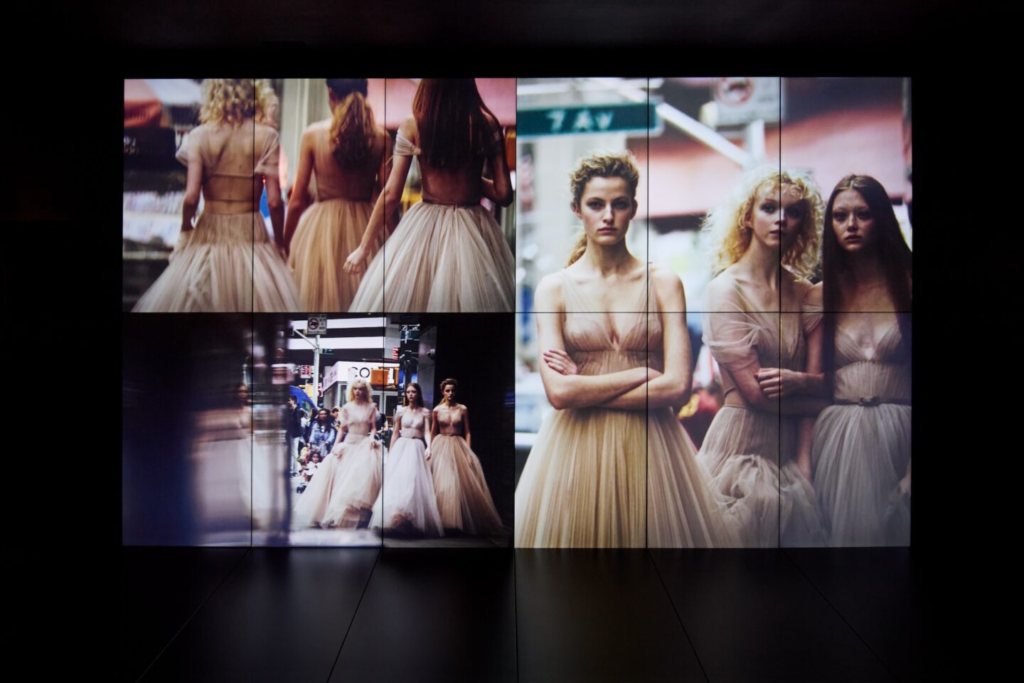 Dior homenageia Peter Lindbergh com exposição única na Galerie Dior em Paris