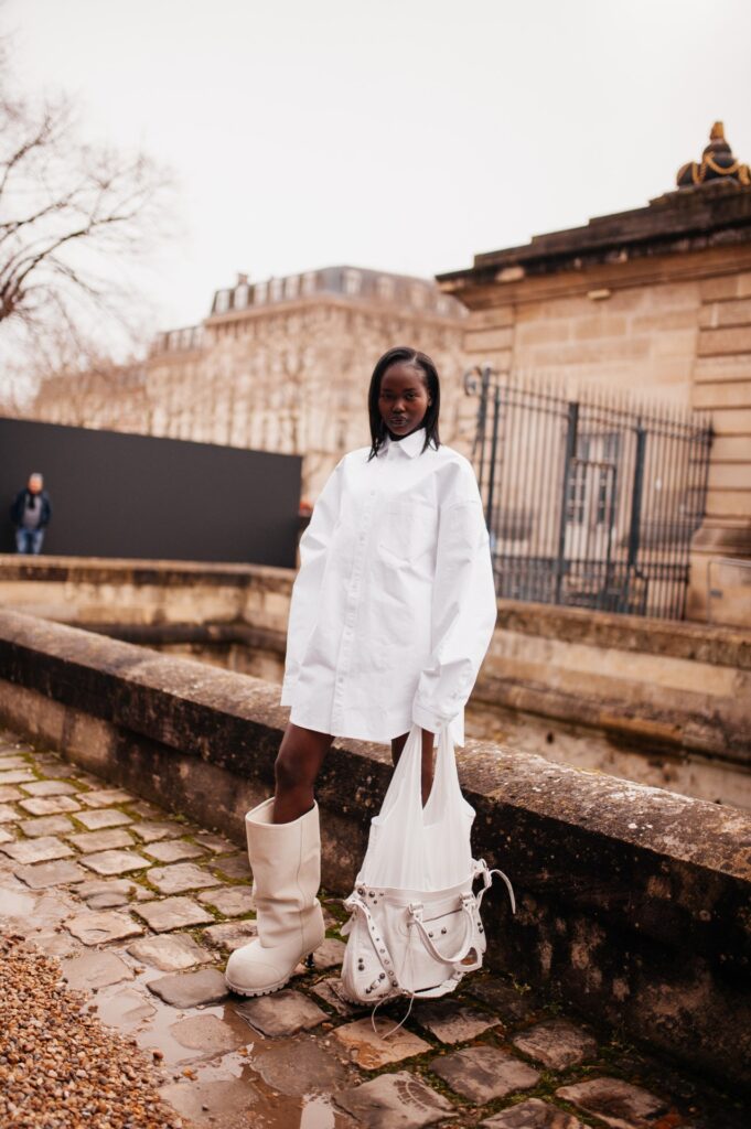 Ideias de looks e inspirações com camisa social oversized.