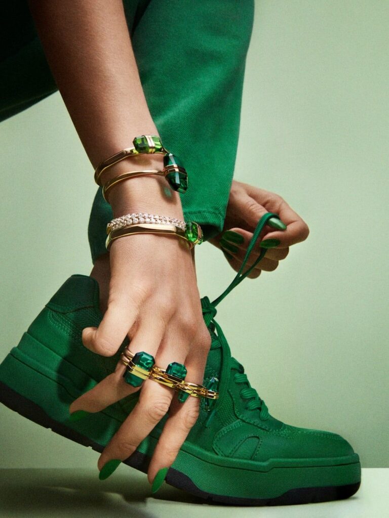 Como usar múltiplos anéis? Abrace a tendência Multiple Rings com estilo