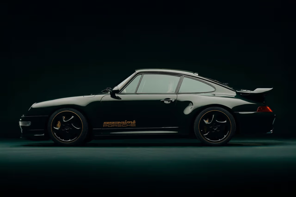 Aimé Leon Dore e Porsche apresentam o Personalizado 993 Turbo em Verde Mulberry.