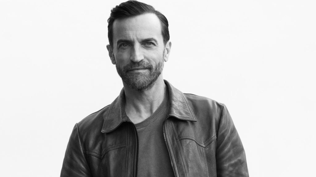 Nicolas Ghesquière em Shaping Fashion da Louis Vuitton: lançamento do quarto episódio.