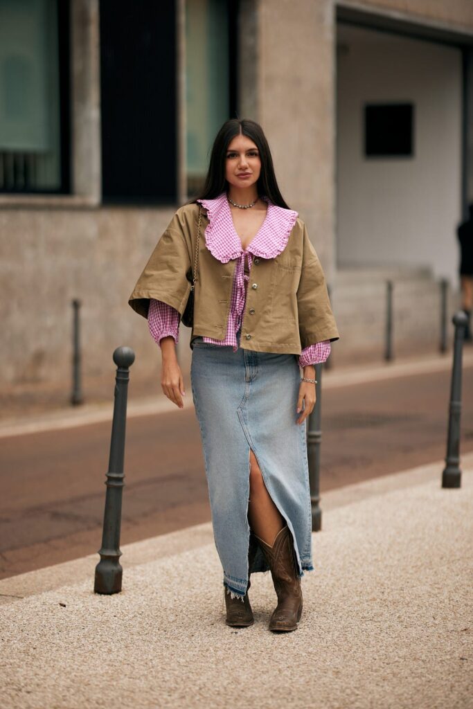 tendência saia jeans longa: ideais, dicas e inspirações para looks com saias jeans longa, a tendência verão 2025.