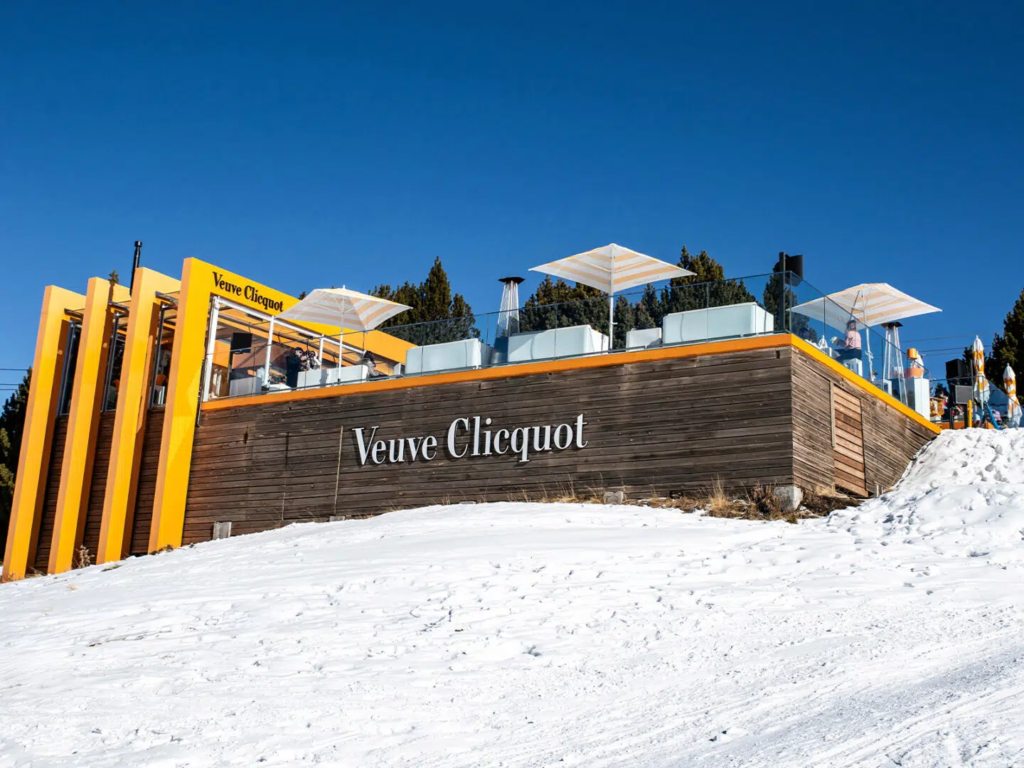 Veuve Clicquot transforma o Après-Ski em Luxo nos Pirineus, Grandvalira e Formigal.