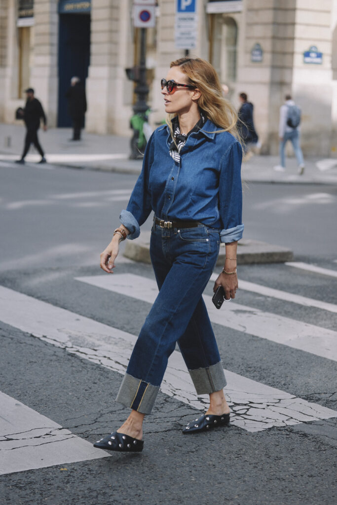 Inspiração para looks de cuffed jeans.