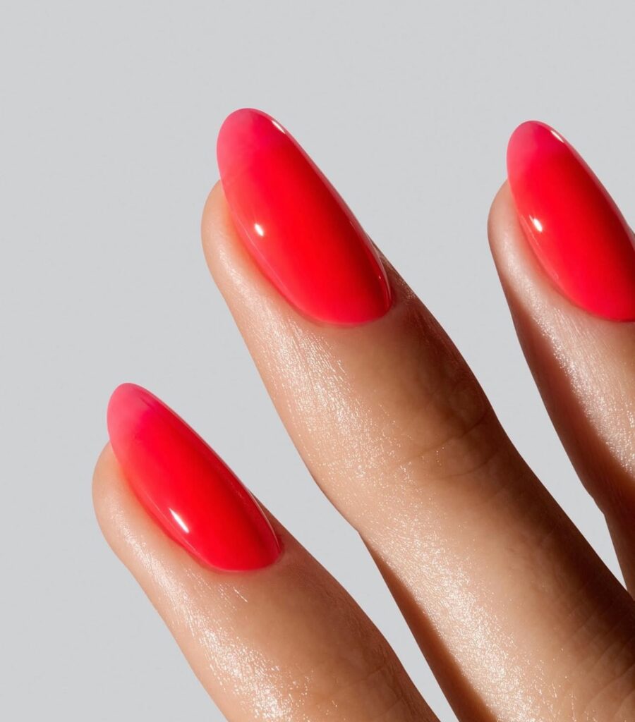 Inspiração para fazer unhas neon.