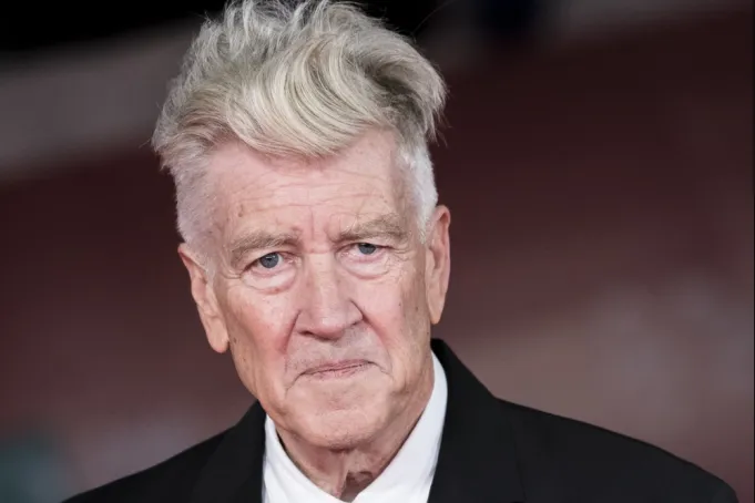 Diretor David Lynch morre aos 78 anos.