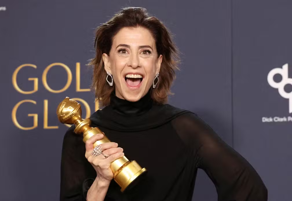 Fernanda Torres ganha Globo de Ouro de melhor atriz de drama