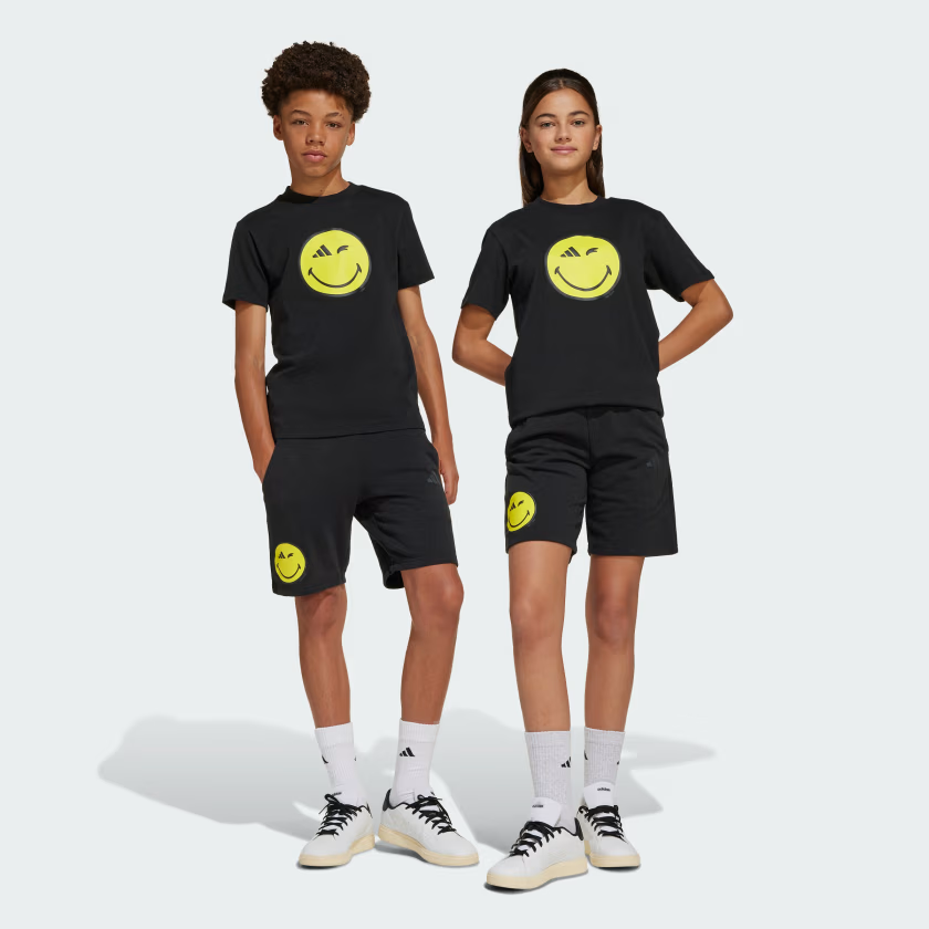 Adidas e Smiley Lançam Primeira Colaboração Oficial