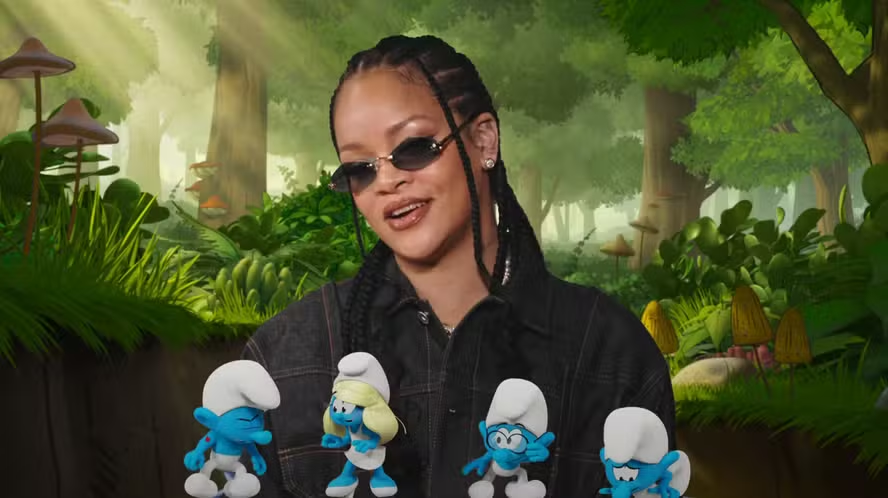 Rihanna Mostra Seu Talento Como Smurfette no Primeiro Trailer de "Smurfs". Smurfette de Rihanna.