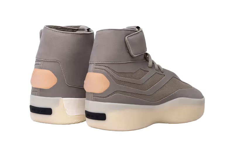 Fear of God e Adidas lançam Novo Athletics II Basketball Lo e Hi "Putty Beige"