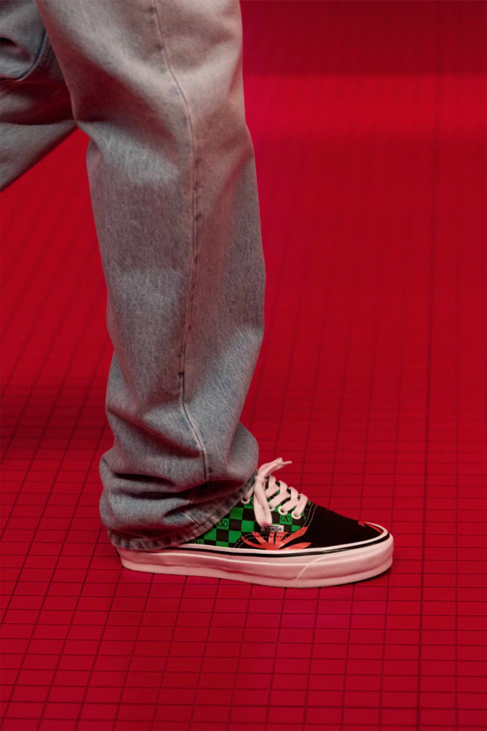 Valentino e Vans: A Nova Colaboração Une o Luxo ao Skatewear