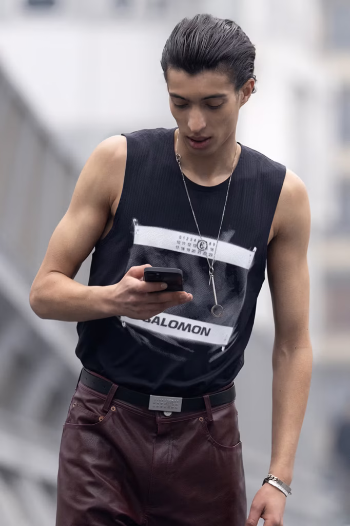 MM6 Maison Margiela e Salomon revelam colaboração unissex para a primavera de 2025