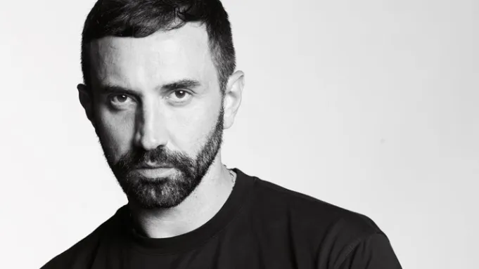 Riccardo Tisci é acusado de agressão sexual e nega as alegações