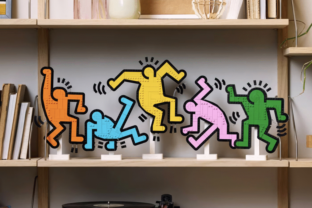 Keith Haring ganha forma em novo set LEGO Art