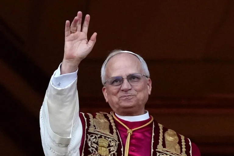 Novo Papa Leão XIV: quem é o novo papa e por que sua eleição marca uma virada histórica para a Igreja