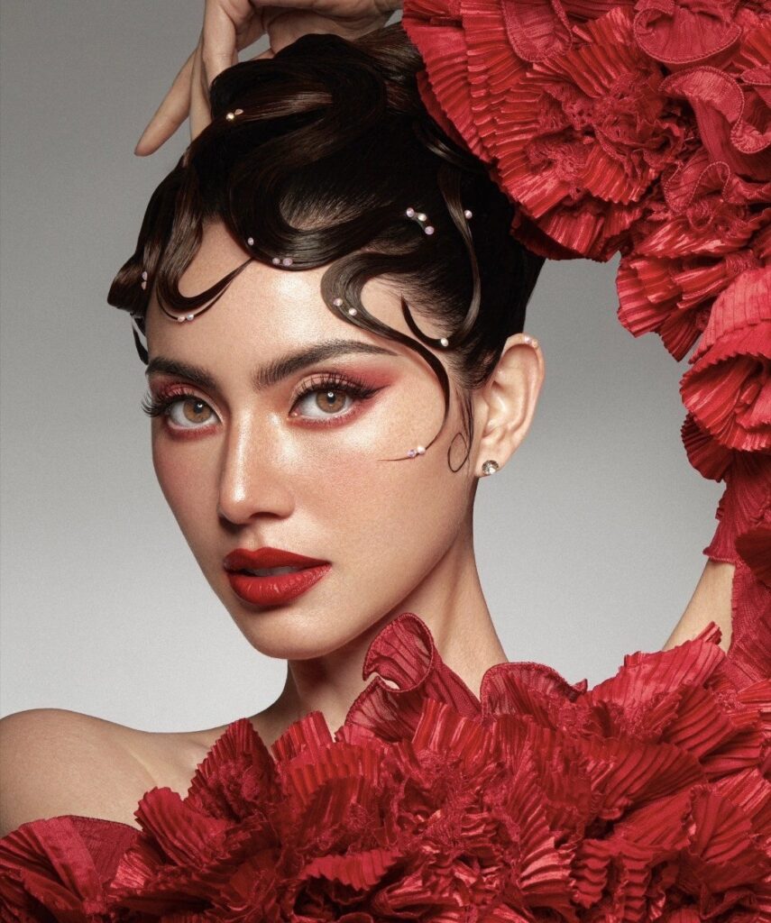 cherry makeup
