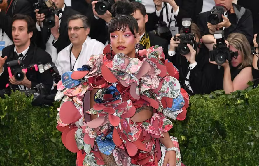 Comme des Garçons inaugura sua primeira loja no Brasil