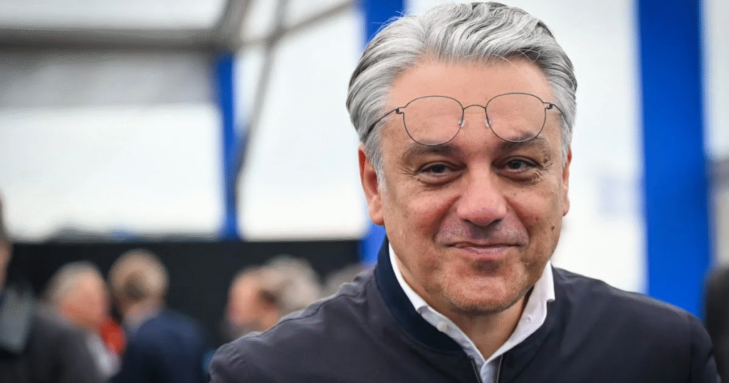 Kering anuncia Luca de Meo como novo CEO e aposta em nova visão estratégica