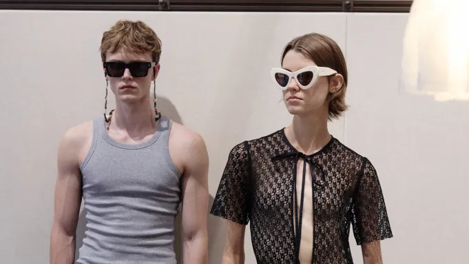 Jonathan Anderson reposiciona JW Anderson com foco em artesanato, design e autenticidade