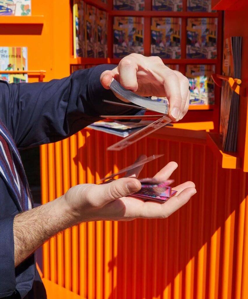 Le Monde d’Hermès Kiosk estreia em São Paulo