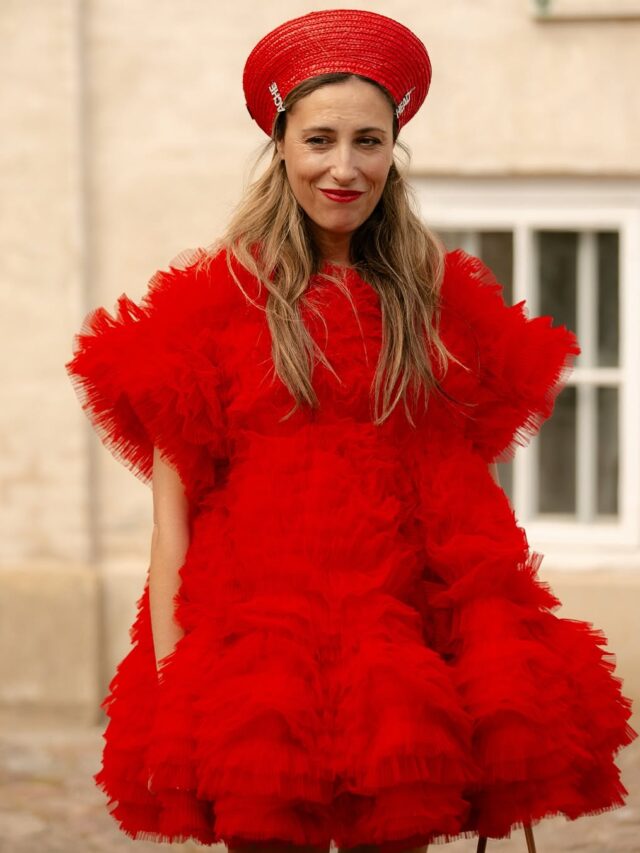 cropped-cor-vermelho-tomate-trend-hypnotique-2.jpeg