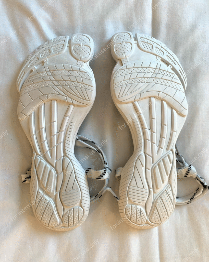 Balenciaga Coachella Sandal: o novo passo ousado da moda