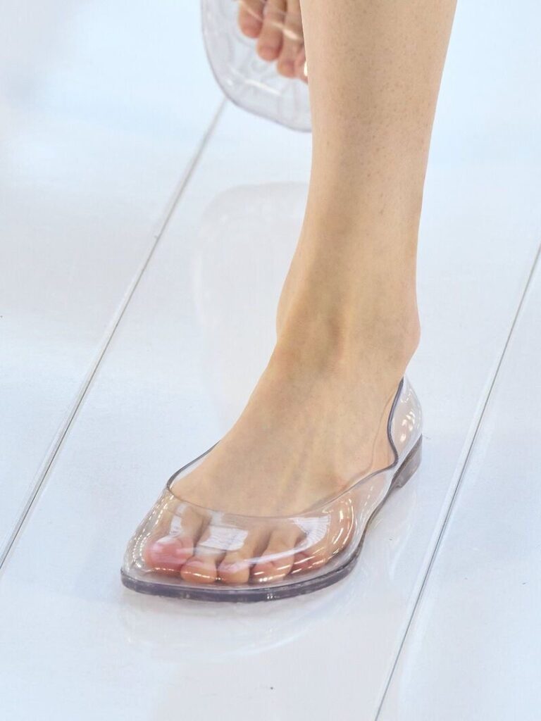 Jelly shoes