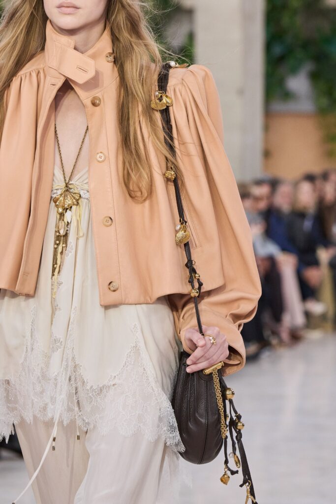 colar boho chic
