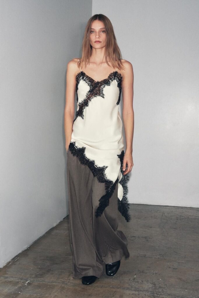 lace top trend 2025