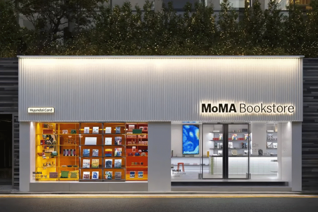 Primeira livraria do MoMA no mundo abre em Seul