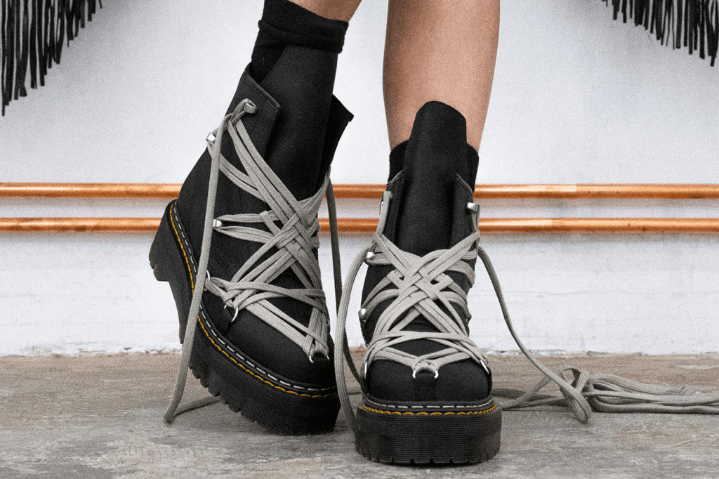 Rick Owens e Dr. Martens apresentam nova coleção de botas