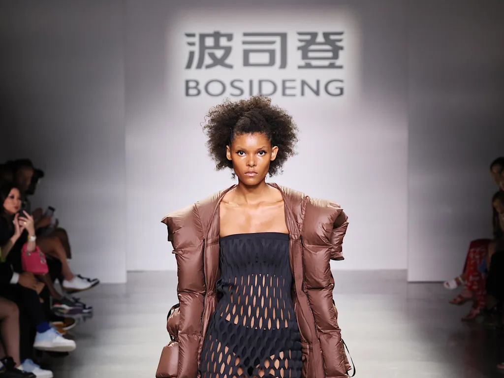 Kim Jones assume direção criativa da marca Areal, do grupo chinês Bosideng